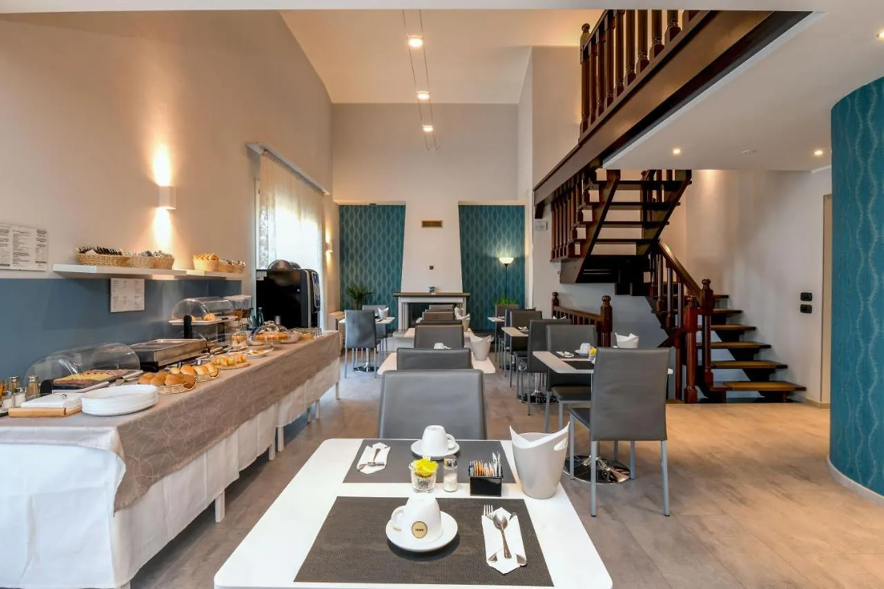 Bed and Breakfast Garda Diamant Desenzano del Garda 0*,