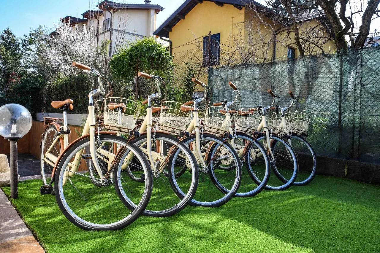 Garda Diamant Bed & Breakfast Desenzano del Garda